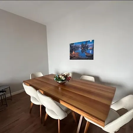 33 Floor Cozy With Balcony Gym Pool شقة اسطنبول